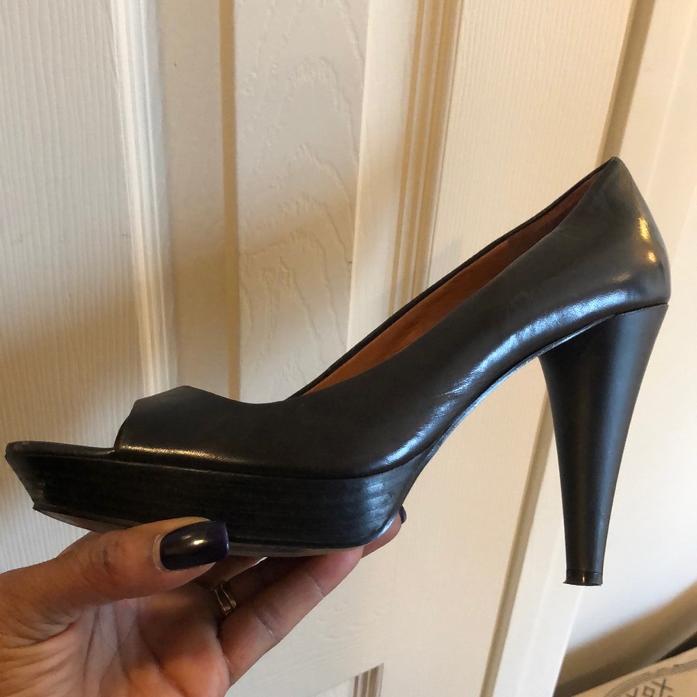 Black peep toe heels